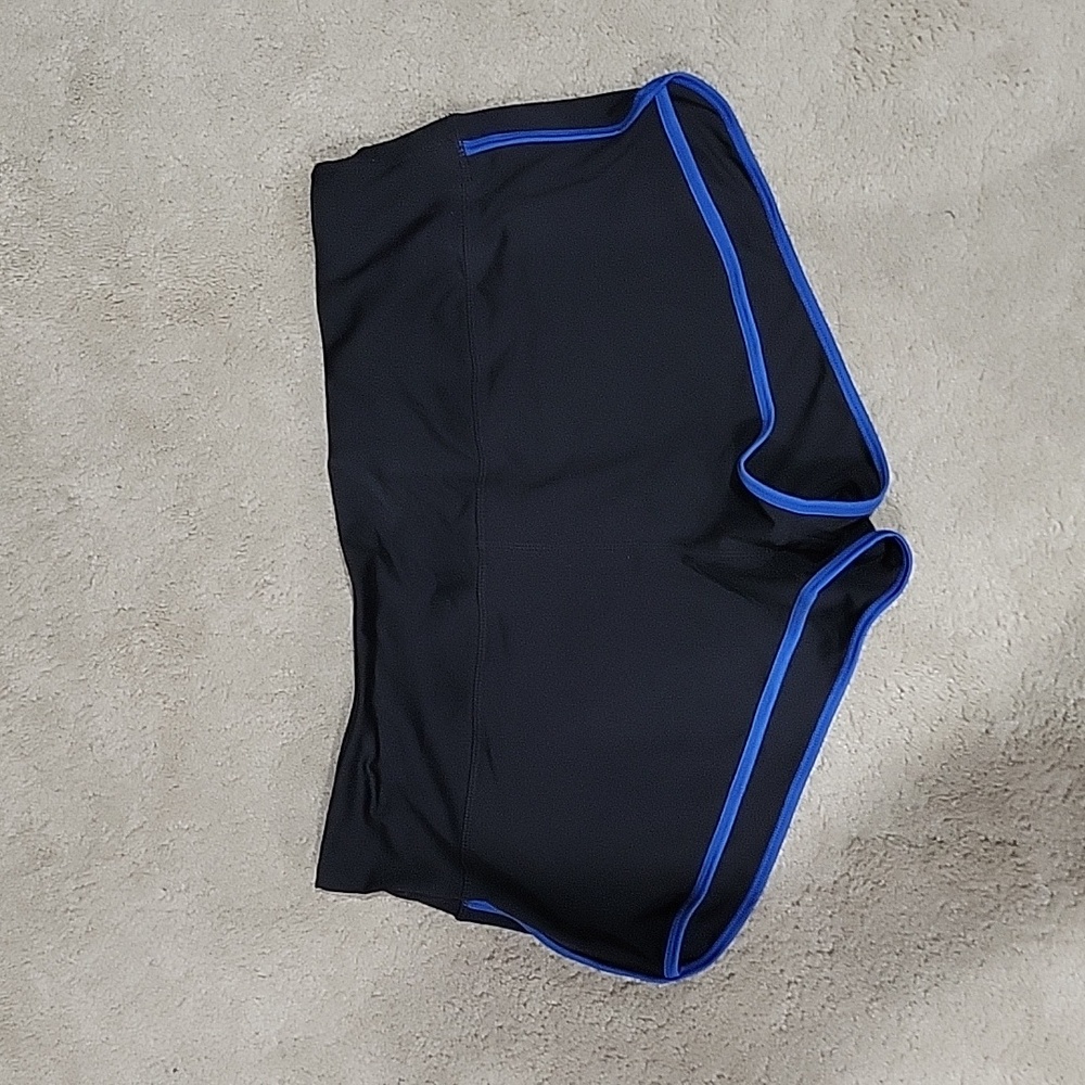 Athlio shorts